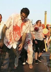 ����С˵:������ʬ·